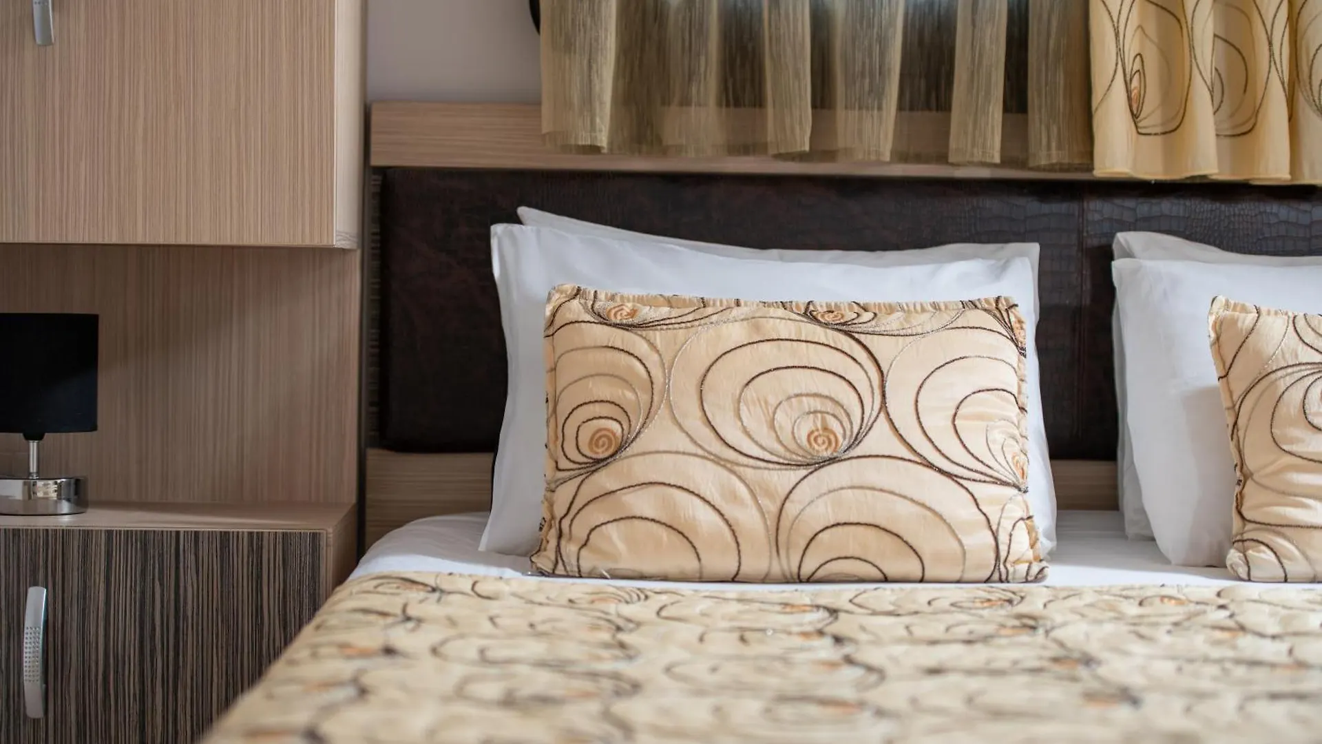 House Kostas On The Beach Сарти Апарт-отель