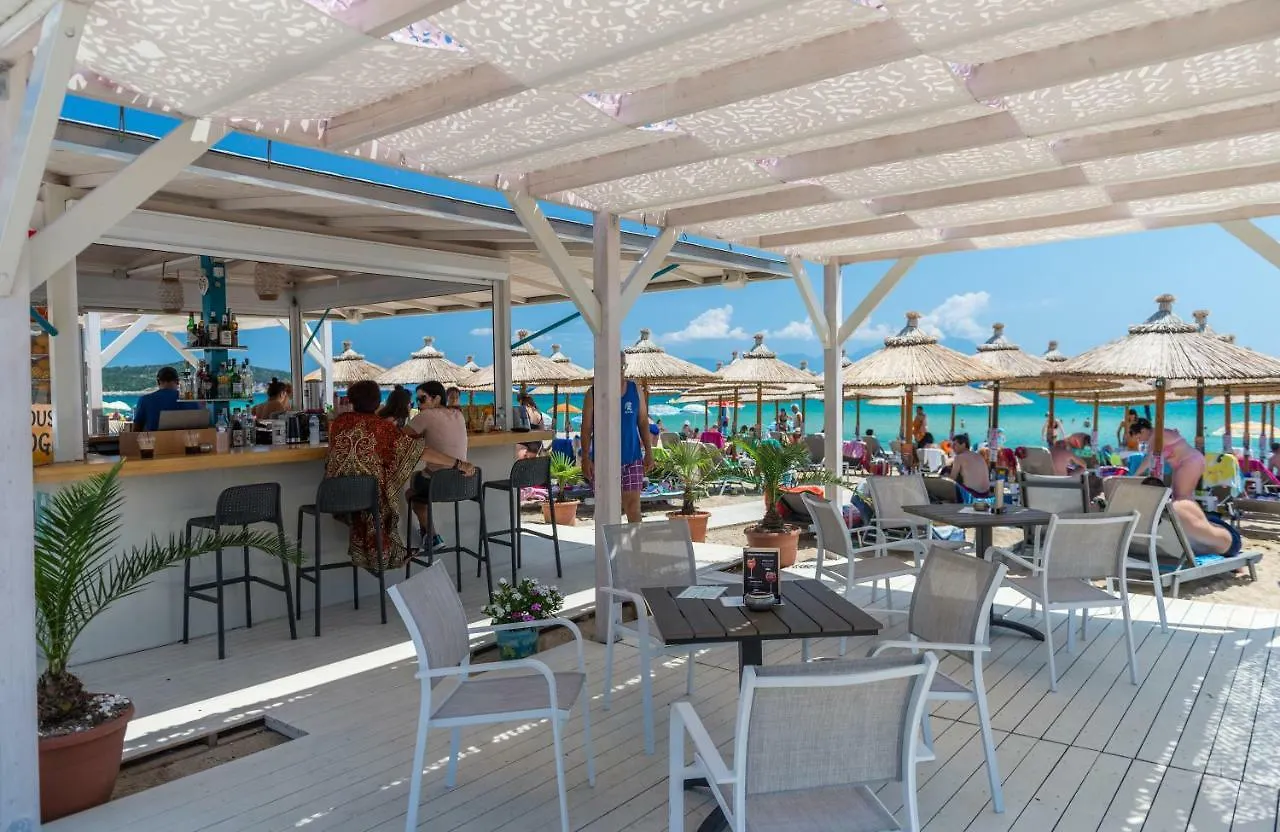 Aparthotel House Kostas On The Beach Sarti